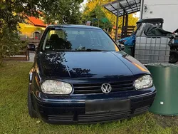Blau Gebraucht 2003 VW Golf IV Kleinwagen | 350 € (Superpreis)