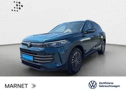 Nightshade blue metallic Gebraucht 2024 VW Tiguan Elegance SUV | 38.690 € (Fairer Preis)
