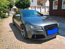 Grau Gebraucht 2011 Audi RS5 Coupé | 22.999 € (Superpreis)