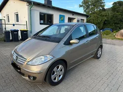 Gold Gebraucht 2005 Mercedes A150 Elegance Kleinwagen | 3.100 € (Guter Preis)