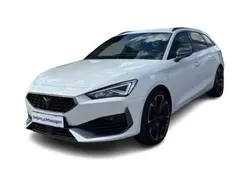 Weiß Gebraucht 2021 Cupra Leon Kombi | 22.879 € (Guter Preis)