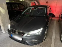 Grau Gebraucht 2019 Seat Leon FR Limousine | 17.500 € (Fairer Preis)