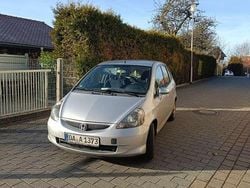 Gebraucht 2004 Honda Jazz Kleinwagen | 2.300 € (Etwas zu teuer)
