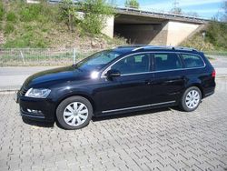 Deep black perleffekt Gebraucht 2013 VW Passat Highline Kombi | 8.800 € (Fairer Preis)