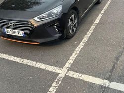 Schwarz Gebraucht 2017 Hyundai Ioniq Premium Kleinwagen | 11.000 € (Teuer)