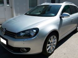 Silber metallic Gebraucht 2011 VW Golf VI Highline Kleinwagen | 18.500 €