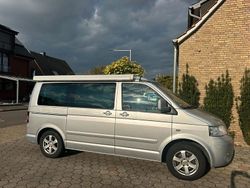 Silber Gebraucht 2006 VW T5 Comfortline Van | 25.500 €