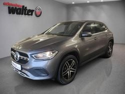 Grau Gebraucht 2022 Mercedes GLA220 Business SUV | 36.990 € (Fairer Preis)