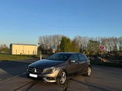Grau Gebraucht 2013 Mercedes A180 Limousine | 12.590 € (Fairer Preis)
