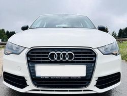 Weiß Gebraucht 2014 Audi A1 Ambiente Kleinwagen | 8.990 € (Guter Preis)