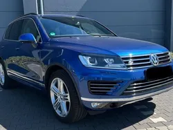Blau Gebraucht 2015 VW Touareg R-line SUV | 29.800 € (Etwas zu teuer)