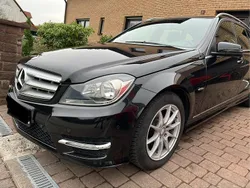 Schwarz Gebraucht 2011 Mercedes C180 Avantgarde Kombi | 10.500 €