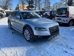 Silber Gebraucht 2010 Audi A4 Allroad Comfort Kombi | 9.900 € (Fairer Preis)