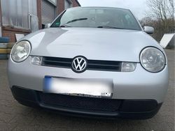 Silber Gebraucht 2001 VW Lupo Kleinwagen | 2.890 € (Etwas zu teuer)