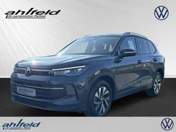 Grau Neu 2025 VW Tiguan Life SUV | 43.930 € (Fairer Preis)