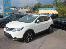 Weiß Gebraucht 2017 Nissan Qashqai Tekna SUV | 16.799 € (Fairer Preis)