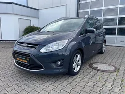 Grau Gebraucht 2012 Ford Grand C-Max Champions Edition Van / Kleinbus | 6.790 € (Etwas zu teuer)