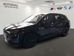 Saphirschwarz Gebraucht 2023 BMW iX SUV | 66.980 € (Guter Preis)
