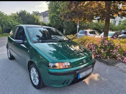 Grün Gebraucht 2000 Fiat Punto Kleinwagen | 4.900 €