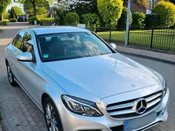 Grau Gebraucht 2014 Mercedes C180 Avantgarde Limousine | 15.900 € (Etwas zu teuer)