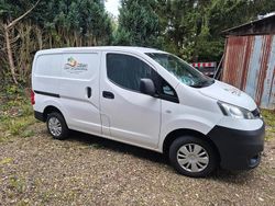 Weiß Gebraucht 2014 Nissan NV200 Van | 7.900 €