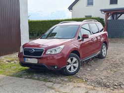 Rot Gebraucht 2014 Subaru Forester Active SUV | 8.500 € (Fairer Preis)