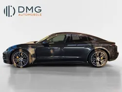 Grau Gebraucht 2021 Porsche Taycan Basis Limousine | 51.990 € (Guter Preis)