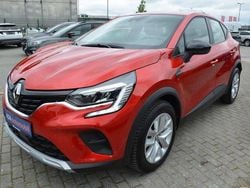 Feuerrot (metallic) Gebraucht 2023 Renault Captur Evolution SUV | 20.480 € (Guter Preis)