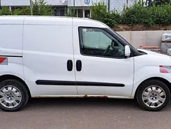 Weiß Gebraucht 2011 Fiat Doblò Active Van / Kleinbus | 4.500 € (Fairer Preis)