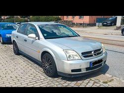 Silber Gebraucht 2002 Opel Vectra Limousine | 2.200 € (Fairer Preis)