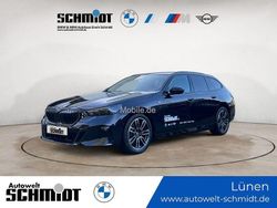 M carbonschwarz Gebraucht 2025 BMW 520 M Sport Kombi | 56.310 € (Fairer Preis)