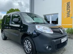 Schwarz Gebraucht 2015 Renault Kangoo Expression Van / Kleinbus | 8.885 € (Teuer)
