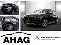 Schwarz Gebraucht 2024 BMW 218 Active Tourer Van / Kleinbus | 30.940 € (Guter Preis)