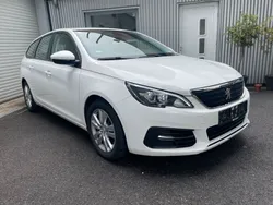 Blanc banquise Gebraucht 2019 Peugeot 308 Active Kombi | 12.390 € (Fairer Preis)