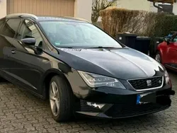Schwarz Gebraucht 2015 Seat Leon FR Kombi | 12.000 € (Etwas zu teuer)
