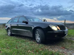 Schwarz Gebraucht 2005 Mercedes E320 Avantgarde Kombi | 6.500 €