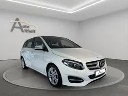 Weiß Gebraucht 2016 Mercedes B200 Van / Kleinbus | 17.999 € (Etwas zu teuer)