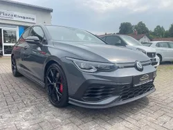 Grau Gebraucht 2023 VW Golf VIII GTI Clubsport Limousine | 34.950 € (Fairer Preis)