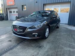 Grau Gebraucht 2013 Mazda 3 Center-Line Limousine | 9.247 € (Fairer Preis)