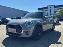 Moonwalk grey (metallic) Gebraucht 2020 Mini ONE Chili Kleinwagen | 15.950 € (Guter Preis)