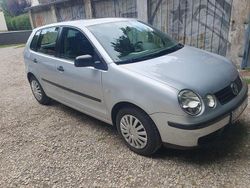 Silber Gebraucht 2002 VW Polo Kleinwagen | 1.650 € (Fairer Preis)