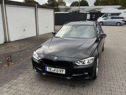 Schwarz Gebraucht 2013 BMW 316 Sport Line Kombi | 11.600 € (Etwas zu teuer)