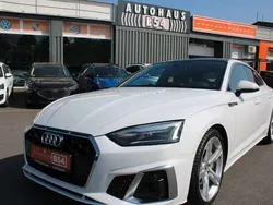 Gletscherweiß metallic Gebraucht 2022 Audi A5 Sportback S-Line Coupé | 33.441 € (Guter Preis)