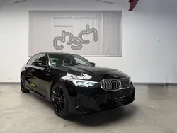 Saphirschwarz Gebraucht 2024 BMW 318 M Sport Limousine | 36.450 € (Fairer Preis)