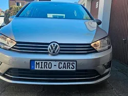 Grau Gebraucht 2015 VW Golf Sportsvan Van / Kleinbus | 10.490 € (Fairer Preis)