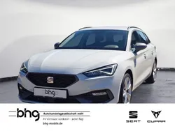 Weiß Gebraucht 2024 Seat Leon FR Limousine | 26.630 € (Guter Preis)