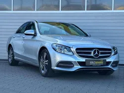 Iridiumsilber Gebraucht 2014 Mercedes 200 Kleinwagen | 17.990 €