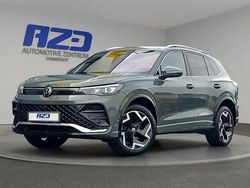 Cipressinogrün metallic Gebraucht 2025 VW Tiguan R-line SUV | 44.944 € (Superpreis)