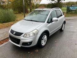 Silber Gebraucht 2013 Suzuki SX4 SUV | 6.000 € (Superpreis)