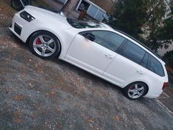 Weiß Gebraucht 2014 Skoda Octavia RS Kombi | 14.999 € (Fairer Preis)